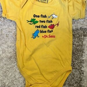 Dr. Seuss Yellow One Piece for Kids 6 months brand new with tag